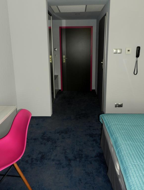 Hotel Perlowy Okuninka Værelse billede